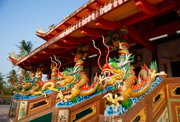 Obchodów chińskiego nowego roku w świątyni Saphan Hin — Zdjęcie stockowe