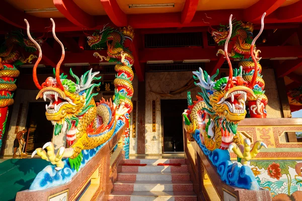 Viering van het Chinese Nieuwjaar in de tempel Saphan Hin — Stockfoto