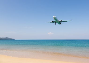  Beach Havaalanı yakınında uçaklar diyarında gel.
