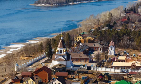 Krasnoyarsk, Russia - April 2, 2015: excursion to the Uspensky m — Stock Photo, Image