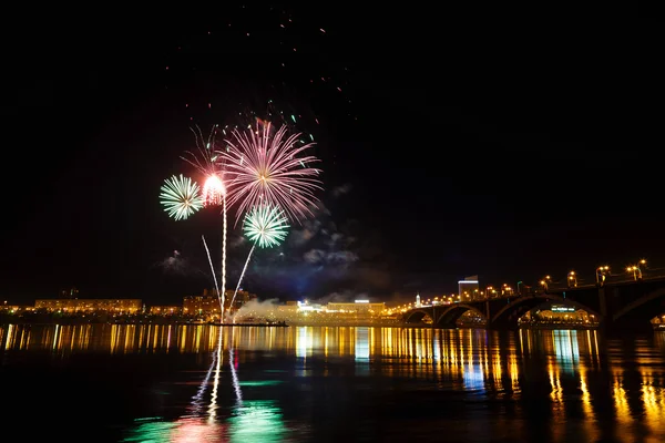 Fireworks firande "Segerdagen" — Stockfoto