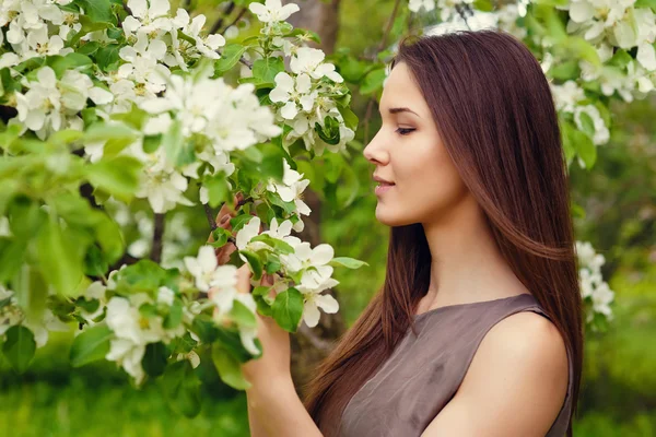 genç bir kadın portresi 