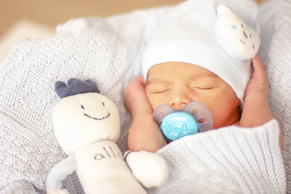 Bambino Appena Nato Addormentato Bambino Faccia Vicino — Foto Stock