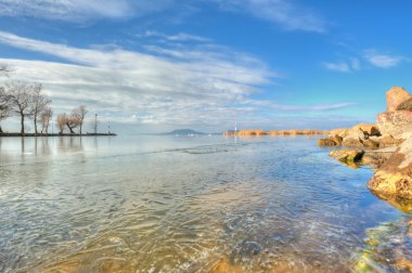 Macaristan'da Balaton Gölü üzerinden güzel manzara