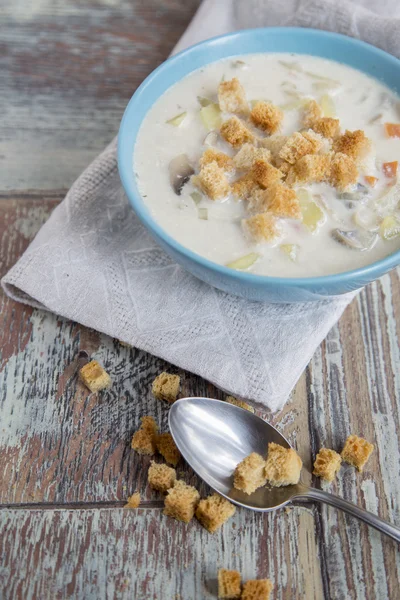 kremalı mantar çorbası