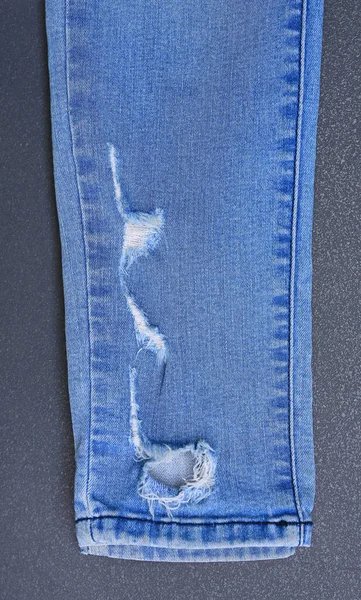 Close Rasgado Fundo Azul Jeans Textura Denim Com Detalhe — Fotografia de Stock