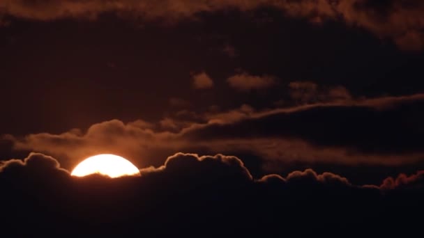 Time Lapse Time-lapse Timelapse Of Full Moon rise In Evening Chmury Chmury — Wideo stockowe