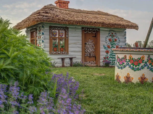 Zalipie Poland May 2017 Colourful House Flowers Wall Sundial Village — стокове фото