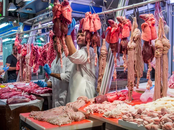 Athens Greece April 2015 City Market Sellers Promoting Fresh Meat — Stock Photo, Image