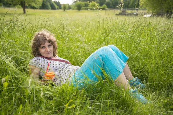 Woman Lying High Grass Glass Aperol Spritz — Stock Photo, Image