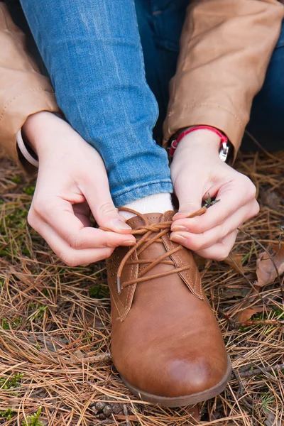 Mujer y zapatos —  Fotos de Stock