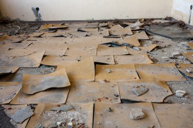 Bir daire içinde astarı yok Sovyet şehir terk.