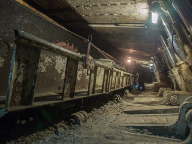 Hidrolik destek bir kömür bir tünel tavan içine de benim sütun