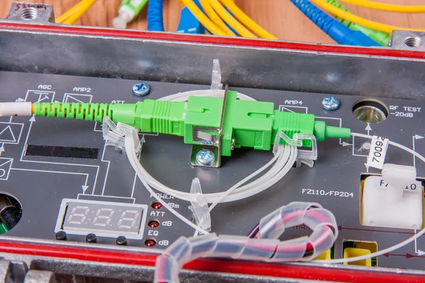 Dispositivo de fibra óptica listo para la transmisión de datos de paquetes — Foto de Stock