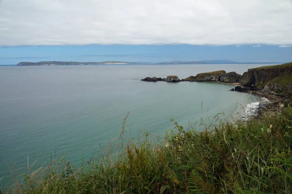 Carrick Rede Egy Sziget Észak Írországban Antrim Megye Partjainál Ballycastle — Stock Fotó