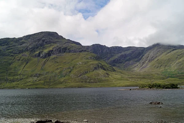 Guida Attraverso Doolough Valley Conduce Attraverso Idillio Unico Tra Alte — Foto Stock