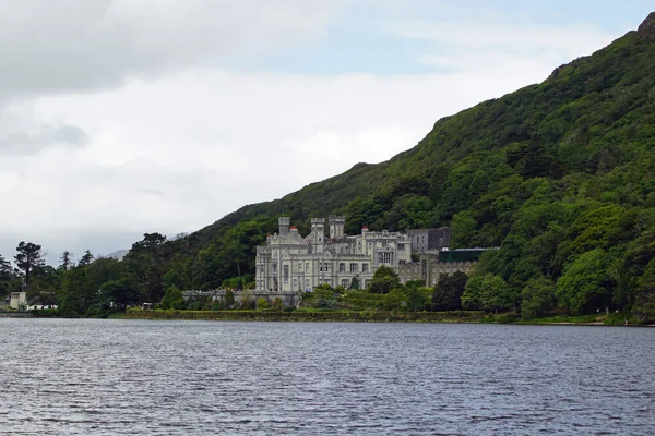 Kylemore Abbey Ist Die Älteste Irische Benediktinerabtei — Stockfoto