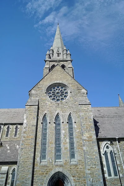 基拉尼大教堂 Marian Cathedral Killarney 是爱尔兰克里县基拉尼的一座罗马天主教大教堂 — 图库照片