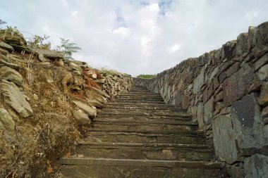 Knockdrum Demir Çağı taş kale savunma duvarları, Castletown, County Cork, İrlanda, İrlanda