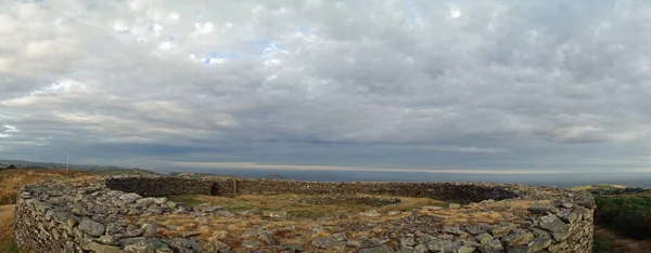 Knockdrum Iron Age stone fort defensive outer walls, near Castletownshend, County Cork, Ireland, Republic of Ireland