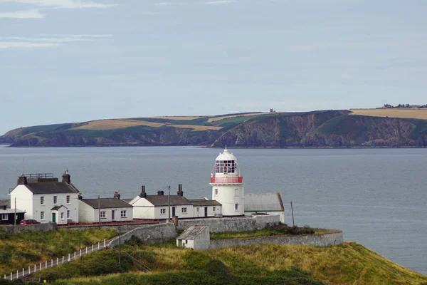 Roche Point Lighthouse Βρίσκεται Στην Είσοδο Του Cork Harbor Ιρλανδία — Φωτογραφία Αρχείου