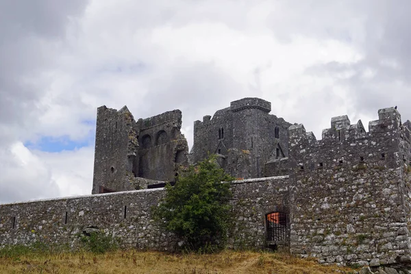 Rlanda Nın Tipperary Ilçesinin Cahir Ilçesinin Yaklaşık Kuzeyindeki Cashel Kasabasında — Stok fotoğraf