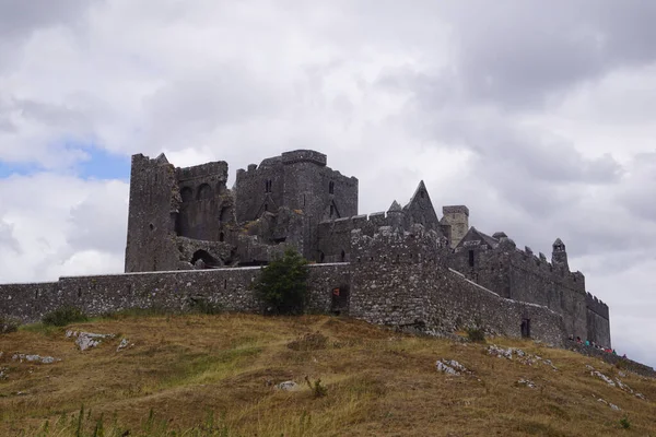 Rlanda Nın Tipperary Ilçesinin Cahir Ilçesinin Yaklaşık Kuzeyindeki Cashel Kasabasında — Stok fotoğraf