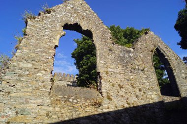 Selskar Manastırı (Selsker olarak da bilinir), 1240 yılından önce İrlanda 'nın Wexford şehrinde Aziz Peter ve Paul' e adanmış Augustinian Manastırı olarak kurulmuştur..