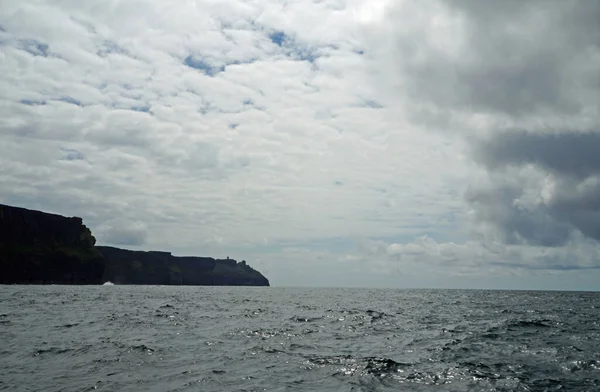 Vahşi Atlantik Yolu Moher Kayalıklarında Tekne Gezisi Moher Kayalıkları Rlanda — Stok fotoğraf