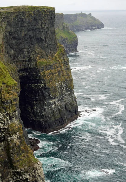 Die Cliffs Moher Sind Die Bekanntesten Klippen Irlands Sie Liegen — Stockfoto