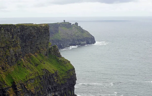 Klify Moher Najbardziej Znanymi Klifami Irlandii Znajdują Się One Południowo — Zdjęcie stockowe