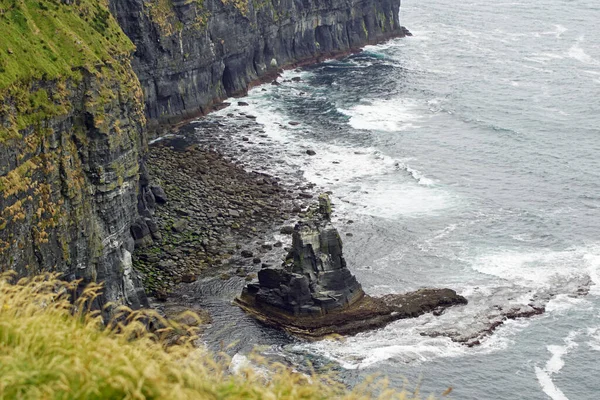 Klify Moher Najbardziej Znanymi Klifami Irlandii Znajdują Się One Południowo — Zdjęcie stockowe