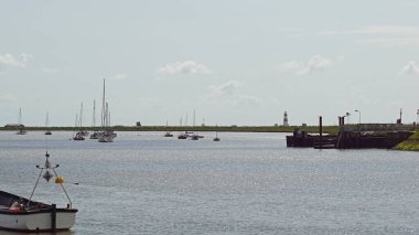 Orfordness Feneri, Orford Ness 'te kullanılmayan bir deniz feneridir..