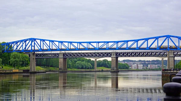 Pont Queen Elizabeth Transporte Métro Tyne Wear Entre Newcastle Tyne — Photo