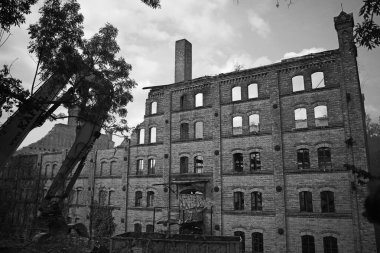 Halle 'deki Boellberger Mill binasının yıkılması 