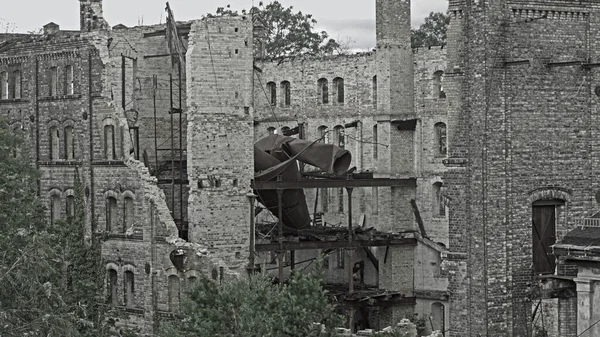 Разрушение Складского Здания Мельничного Комплекса Boellberg Галле Германия — стоковое фото