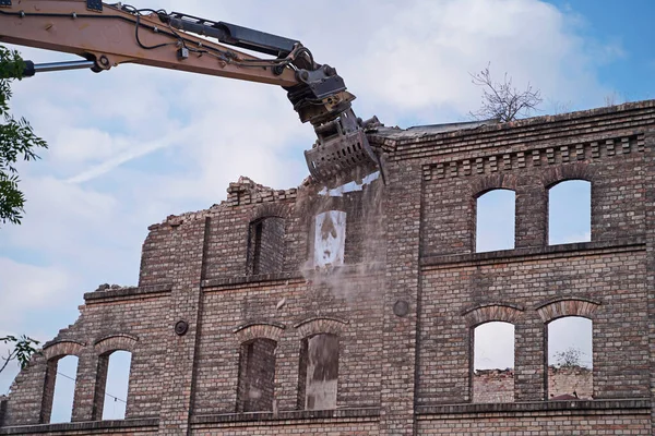 在Halle拆除Boellberger磨坊建筑群的储存大楼 — 图库照片