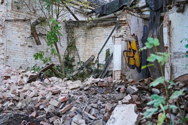Halle 'deki Boellberger Mill binasının yıkılması 