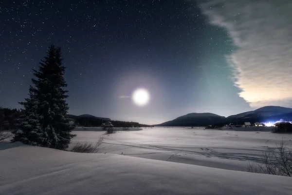 Paisaje Invernal Nocturno Luz Luna Llena Lleno —  Fotos de Stock