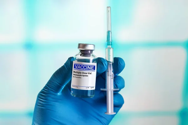 Hand Generic Injectable Vaccines Vial Vaccination Program Diseases Infections Prevention — 图库照片