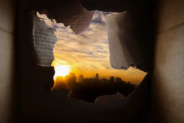 Kutunun dışını düşün.