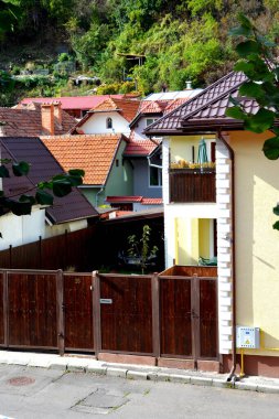 Schei Cvartal, Brasov, Transilvanya 'nın doğusunda. Tipik şehir manzarası. Brasov Romanya 'nın merkezidir. 300.000 kişi..