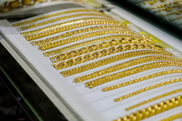 Jóias Ouro Loja Diamantes Com Anéis Pulseira Colares Luxo Vitrine — Fotografia de Stock