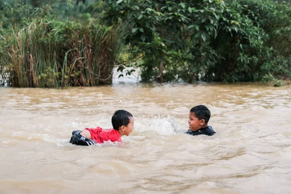 Pekan Malaysia January 12Th 2021 Group Kids Playing Flood Water — Stock Photo, Image