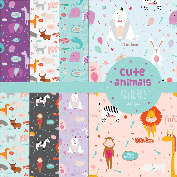 Childish pattern with cartoon animals — Stock Vector