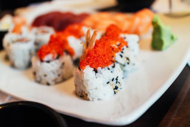 Maki sushi çeşitli