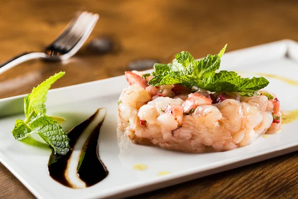 Prawn tartar — Stock Photo, Image