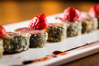 Ton balığı tataki