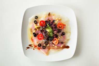 Carpaccio cod salatası