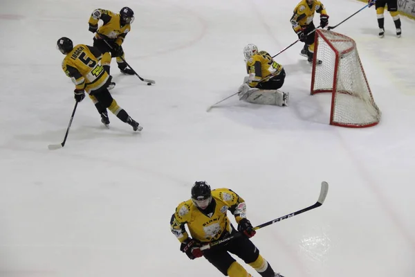 Partido Hockey Entre Club Kiev Falcons Equipo Bila Tsherkva Leopard —  Fotos de Stock